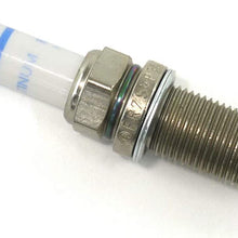 Bosch 9693 Spark Plug, 1 Pack