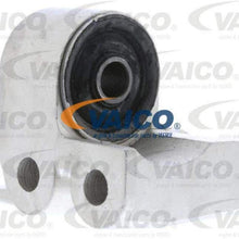 VAICO V95 0302 Wheel Suspension