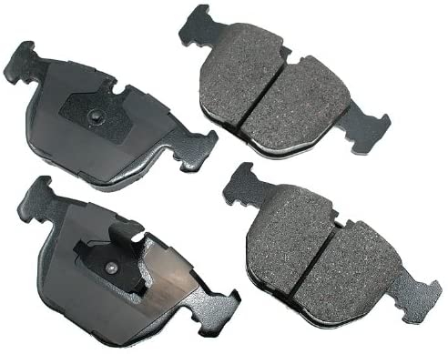 Akebono EUR681 Euro Ultra Premium Ceramic Disc Brake Pad Kit