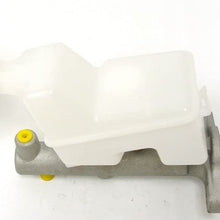 NAMCCO Brake master cylinder MC390735 M630330