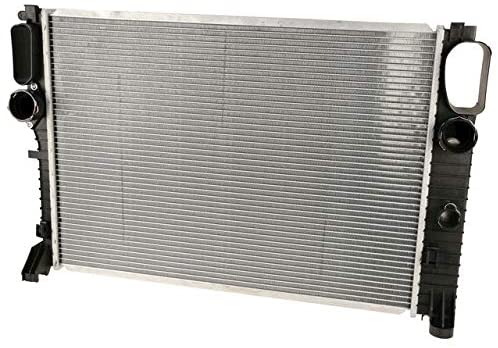 Radiator - Plastic Tanks - Compatible with 2003-2006 Mercedes Benz E500