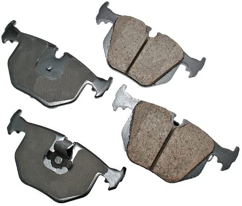 Akebono EUR683 Euro Ultra Premium Ceramic Disc Brake Pad Kit
