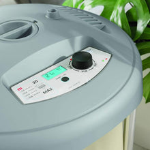 Claber 8062 Aqualux Automatic Water Distributor, Gray