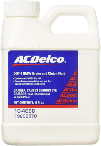 Genuine GM Fluid 19299570 DOT-4 Super Brake and Clutch Fluid - 473 ml