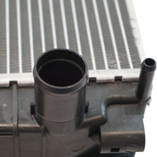 Radiator Assembly Plastic Tanks Aluminum Core Direct Fit for Land Rover LR3