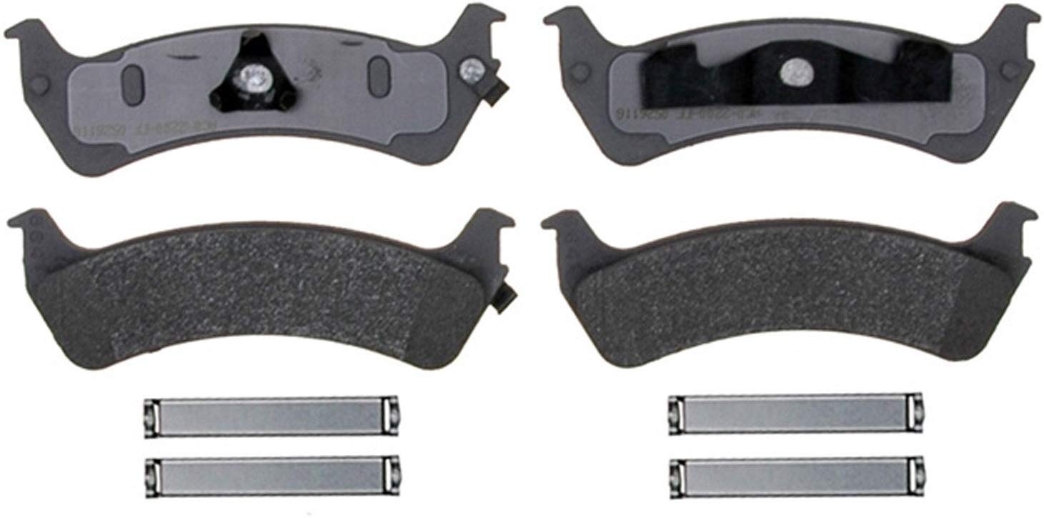 ACDelco 14D667AMH Advantage Semi-Metallic Rear Disc Brake Pad Set with Hardware