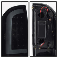 Spyder 9038556 Xtune Alt-On-Tt05-Lbled-Bsm Tail Light