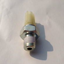 YourRadiator YR142S - New OEM Replacement Engine Oil Pressure Switch