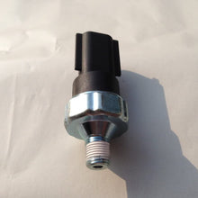 US Parts Store# 140S - New OEM Replacement Engine Oil Pressure Switch