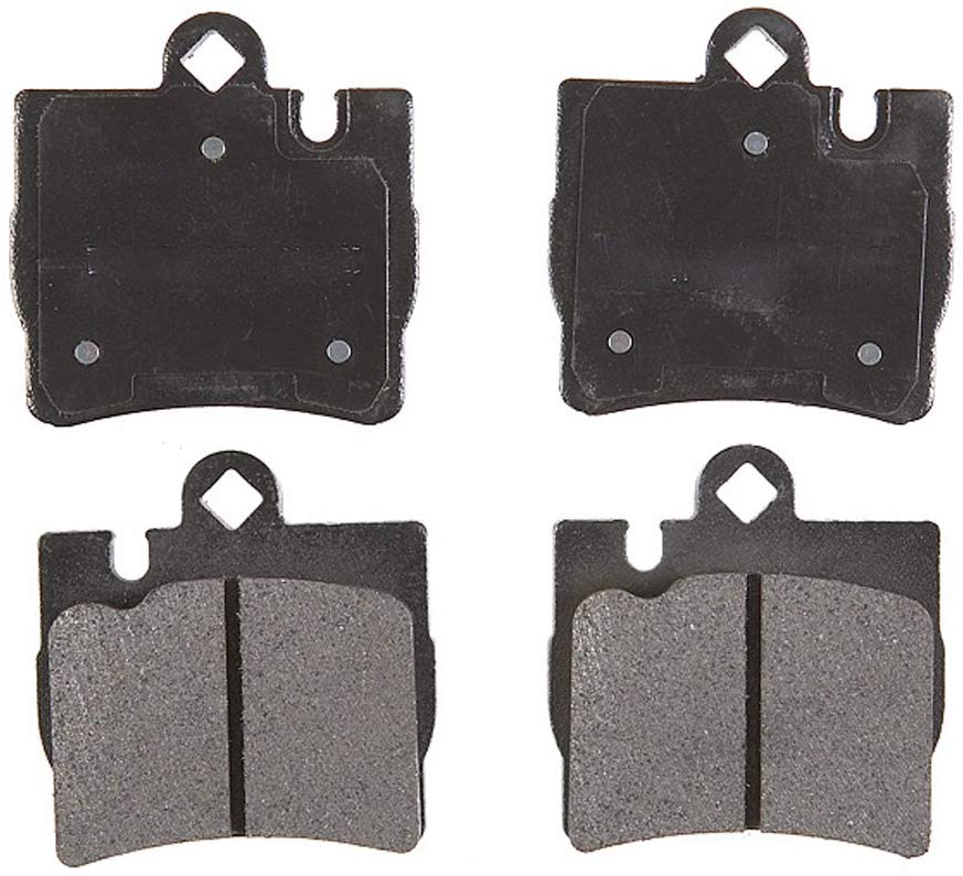 Raybestos PGD848M Professional Grade Semi-Metallic Disc Brake Pad Set