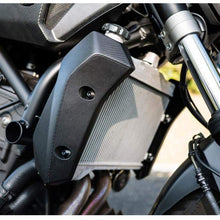 Motorcycle Radiator Cover Protector Glossy Black Carbon Fiber Radiator Side Grille Guard - Moto Front Top Gas Tank Cover Fit for Yamaha MT-07 FZ-07