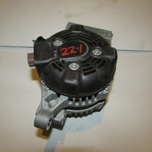 Toyota 27060-0S020 Alternator
