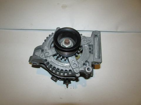 Toyota 27060-0S020 Alternator