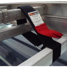 Vantech Steel H1 Rack 3 Bar System for a Chevy Express 1996-On White