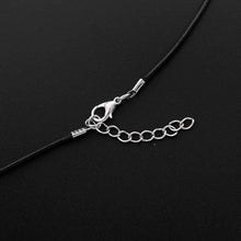 Car Pendant Mini Metal Hanging Decoration Chain Accessories car Charm Pendant car Pendant Luxury car Rear View Pendant car Ornaments for The Rear View Mirror (Traffic Light)
