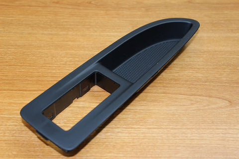 Chrysler 200 Dodge Avenger Right Front Window Switch Bezel Mopar OEM