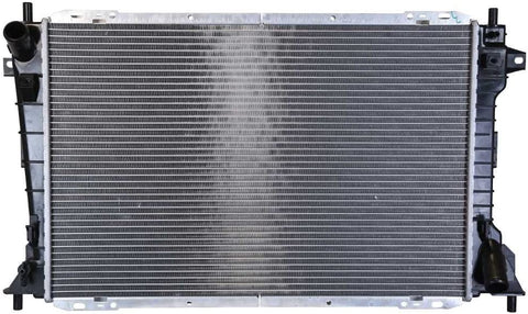 AutoShack RK799 27.6in. Complete Radiator Replacement for 1998-2002 Ford Crown Victoria 1998-2005 Lincoln Town Car Grand Marquis 2003 2004 Mercury Marauder 4.6L