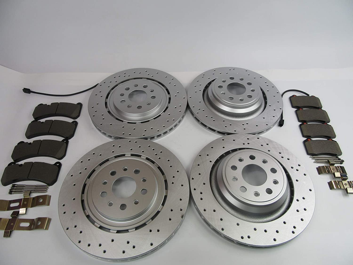 Maserati Ghibli Quattroporte 2014-16 front & rear brake pads rotors TopEuro LOW DUST #519