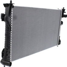 For Ford Police Interceptor Sedan Radiator 2013 14 15 16 2017 | Plastic Tank | 3.5L Engine | w/Engine Oil Cooler | Aluminum Core | FO3010326 | DG1Z8005C