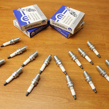 Chrysler 300 Jeep Dodge Ram 1500 Set Of Sixteen (16) Spark Plugs OEM