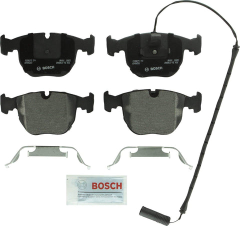 Bosch BP681 QuietCast Premium Semi-Metallic Disc Brake Pad Set For: BMW 530i, 540i, 740i, 740iL, M5, X5, Front