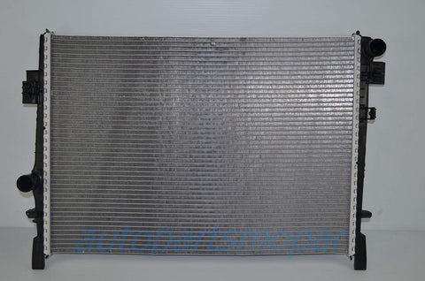 Mopar 6803 8238AA, Radiator