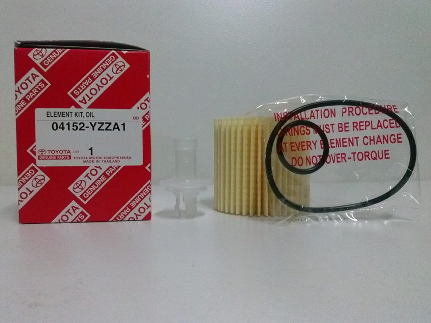 Genuine Toyota 04152-YZZA1 Oil Filter