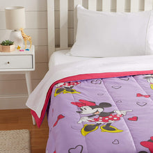 AmazonBasics by Disney Minnie Mouse Purple Love Comforter, Twin