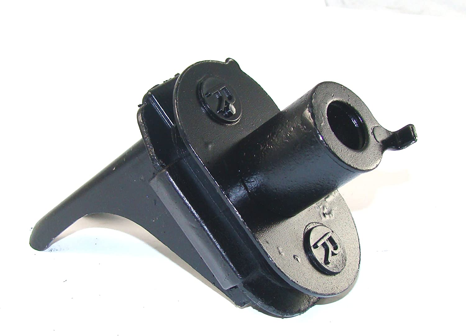 DEA A4591 Front Center Engine Mount