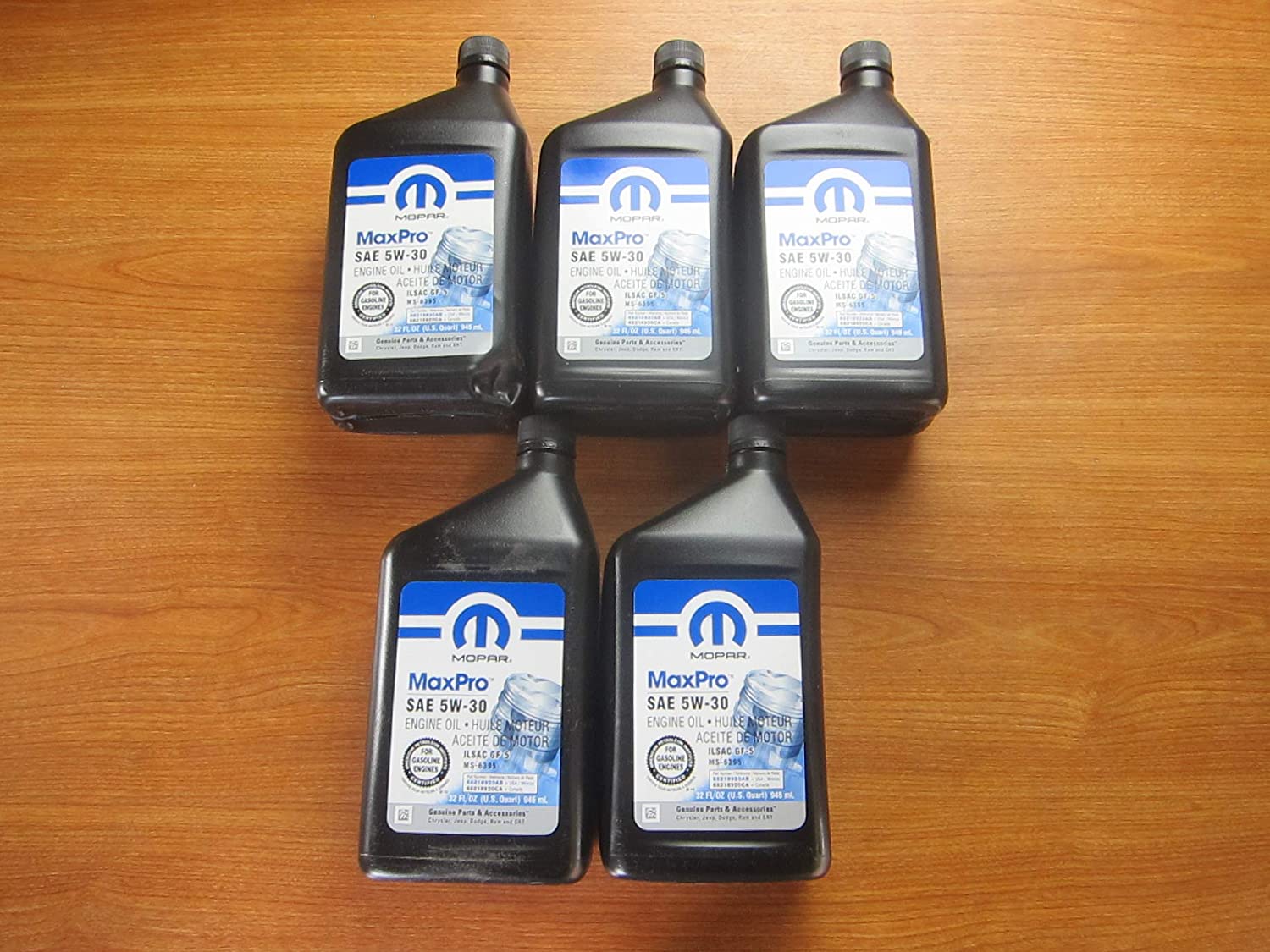 Mopar Chrysler Dodge Jeep Ram Five Quarts of SAE 5W-30 Maxpro Motor Oil New OEM