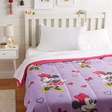 AmazonBasics by Disney Minnie Mouse Purple Love Comforter, Twin
