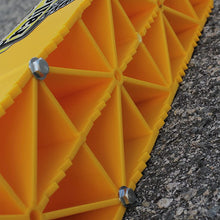Trailer-Aid "Plus" Tandem Tire Changing Ramp, The Fast and Easy Way To Change A Trailer's Flat Tire, Holds up to 15,000 Pounds, 5.5 Inch Lift (Yellow)