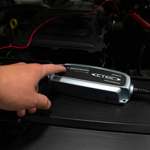 CTEK (56-926) LITHIUM US 12 Volt Fully Automatic LiFePO4 Battery Charger