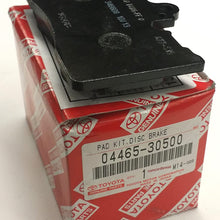 Toyota Genuine Parts 04465-30500 Front Brake Pad Set