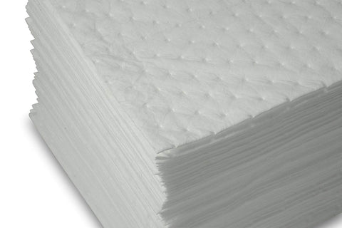 AABACO Oil Only ABSORBENT PADS - Heavy Weight Sheets (100ct Per Pack) 15 X 17 Inch High Absorbency for OIL and FUEL SPILLS - Repels Water, Absorbing up to 24 Gallons - Cleanup & Automotive (100)
