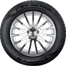 Cooper CS5 Ultra Touring All-Season 225/60R18 100H Tire