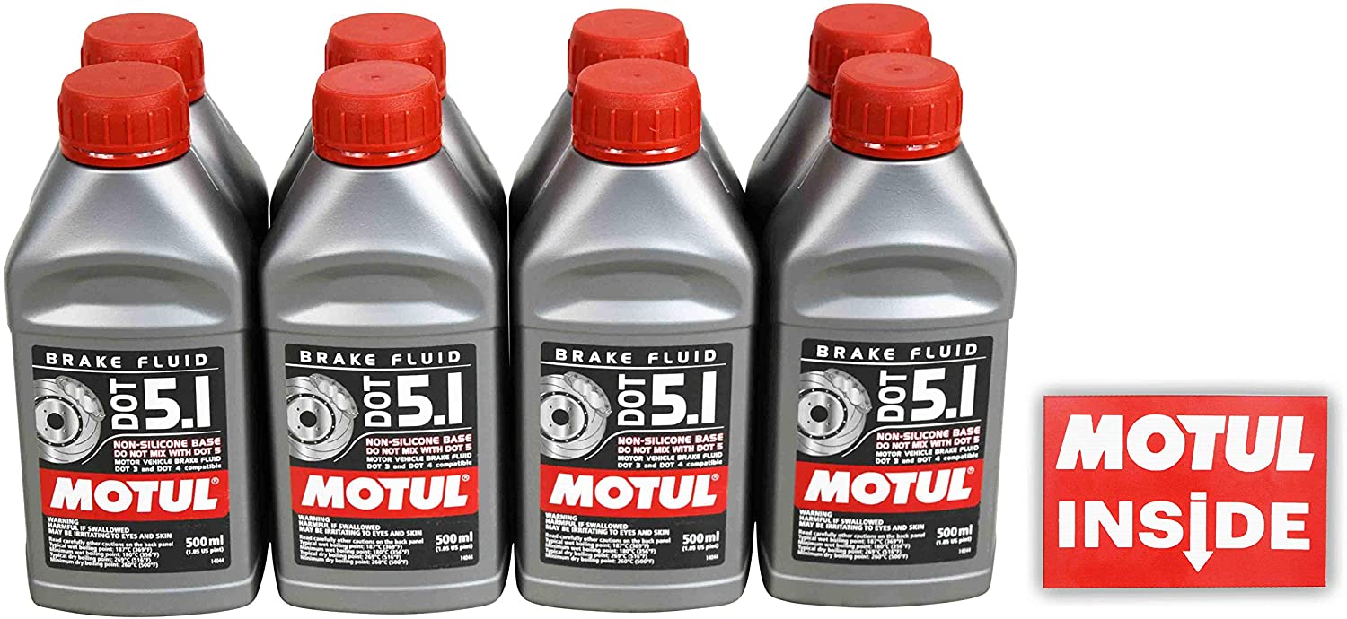 Motul 100951 Set of 8 DOT 5.1 Brake Fluid 500-Milliliter Bottles