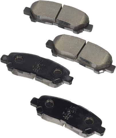 Genuine Toyota (04466-0E020) Brake Pad Kit