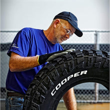 Cooper Discoverer SRX All-Season 225/55R19 99H Tire