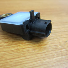 Chrysler Fiat RAM Acceleration Sensor Mopar OEM 68074146AA