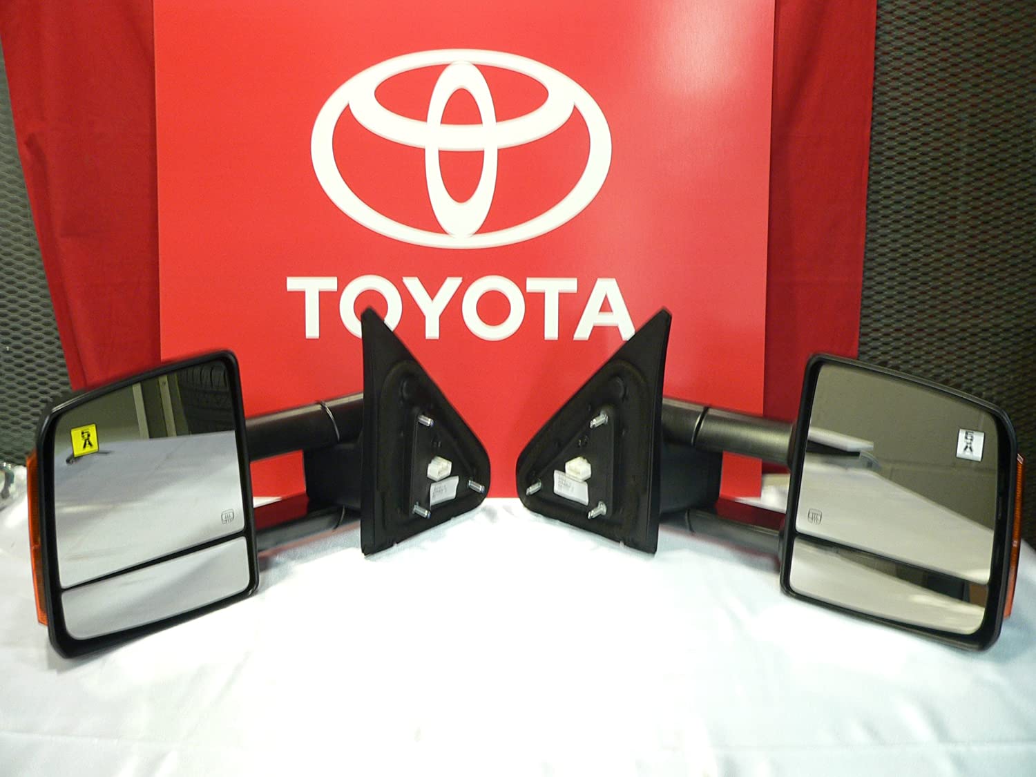 Toyota Tundra Power Towing Mirror Set