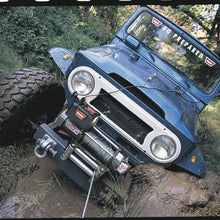 WARN 68500 9.5xp Series 12V Electric Winch with Steel Cable Rope: 5/16" Diameter x 100' Length, 4.75 Ton (9,500 lb) Pulling Capacity