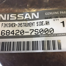 NEW OEM NISSAN 2004-2006 TITAN/ARMADA PASSENGER SIDE AC VENT ASSEMBLY - GRILLE