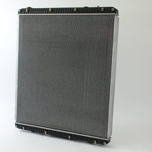 NEW Freightliner 2007 Columbia, 2008 and up Cascadia Heavy Duty Radiator