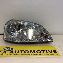 2005 2006 2007 2008 Suzuki Forenza Headlight Right RH Passneger OEM 50134