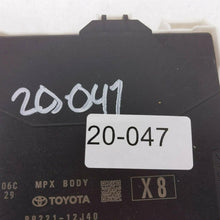 19 20 Toyota Corolla Multiplex Netowork Box Control 89221-12J40 82730-12N90