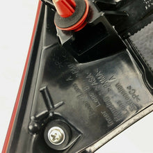 2017-2020 Nissan Rogue 2.5L Liftgate Trunk Tail Light Passenger RH Rear OEM USED