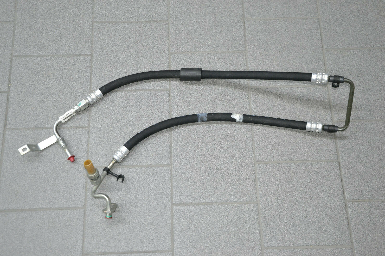 Aston Martin Vantage V8 Power Steering Servo Oil Line Hose 6G33-3A719-AG