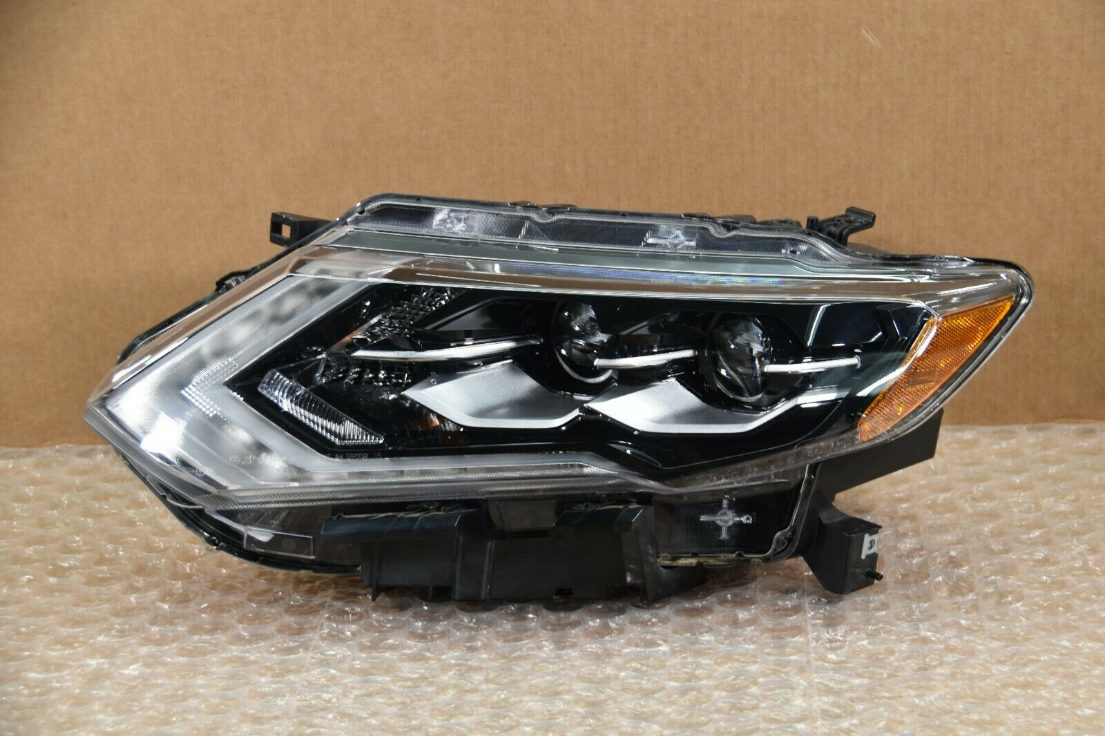 2017-2020 Nissan Rogue Left LH Driver Side Full LED Headlight OEM 17 18 19 20