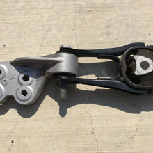 2016 2018 TOYOTA PRIUS ROD ENGINE MOTOR MOUNT OEM 12363-37031